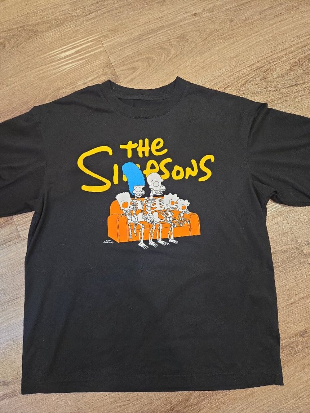The Simpsons Black Treehouse Of Horror Skeleton Couch T-Shirt
